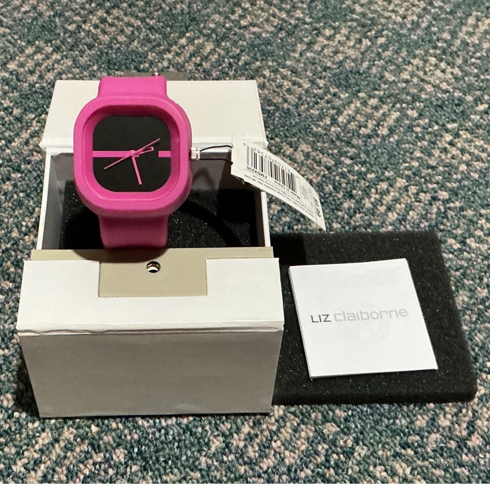 Xhilaration Square Rubber Watch Women Pink New Minimalist Casual needs battery
